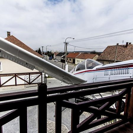 Penzion Cmelak Boleráz Exterior photo